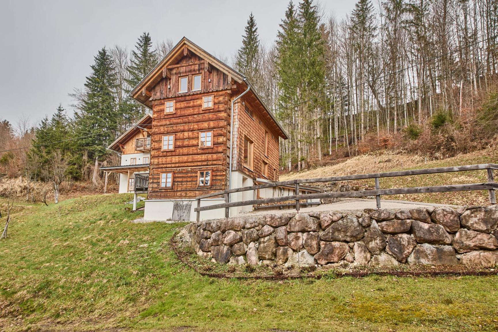 Waldharmonie - Chalet & Apartments Bad Goisern Exterior foto